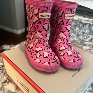 Hunter Vibrant Pink Animal Print Boots